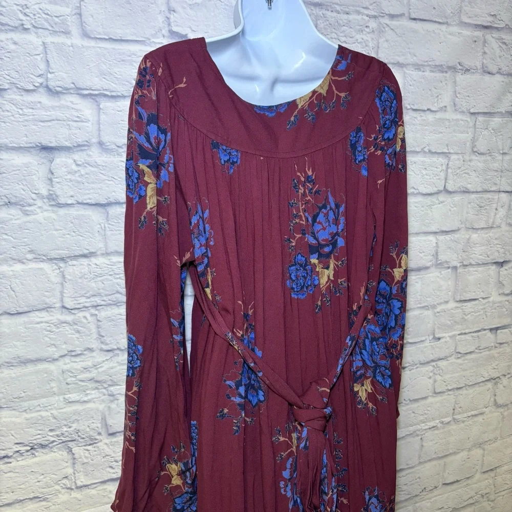 FREE PEOPLE Miranda  Floral Maxi Dress Boho Revival Flowey Size Small Petite